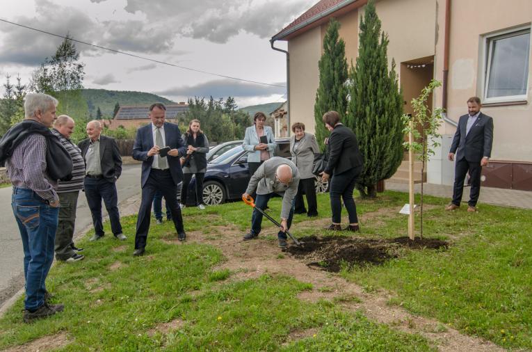 Setkání rodáků 6.5.2023 v Lomničce